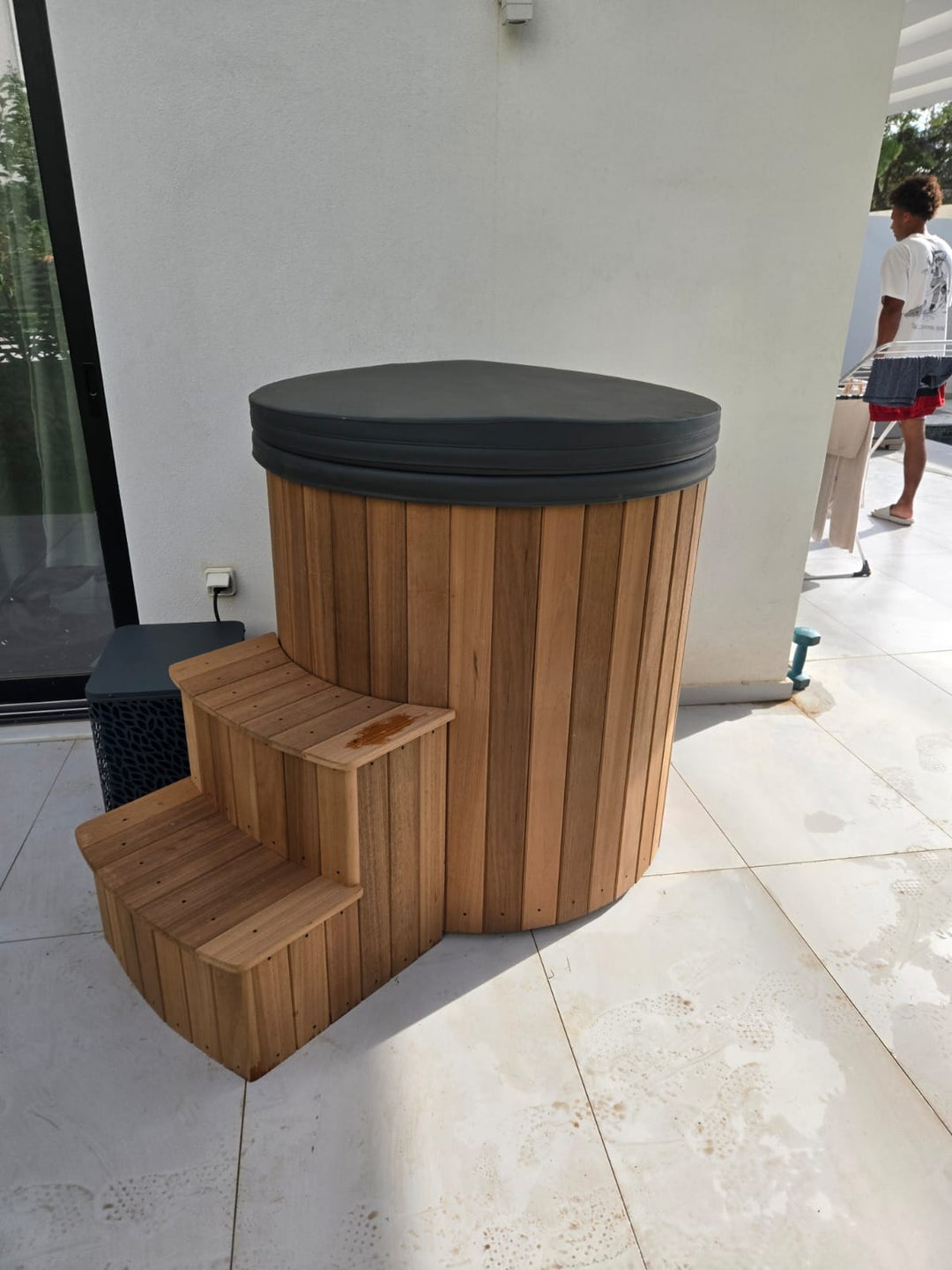 Onyx Pulse Ice Bath