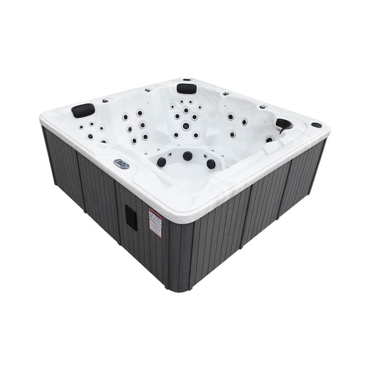 Divine 6-person hot tub, side view
