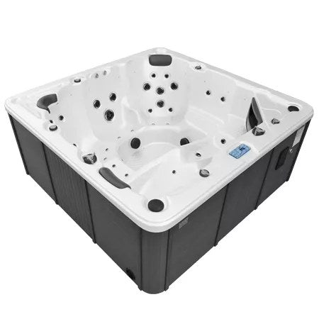 London MS 6-person hot tub, side view