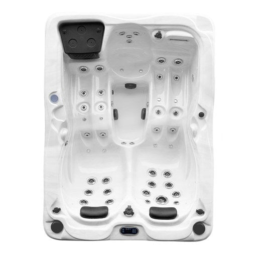 Nashville 3-person hot tub, top view